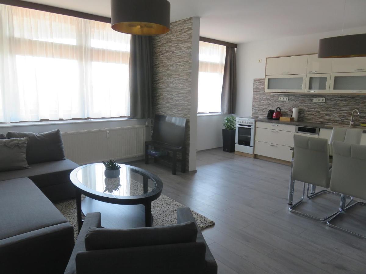 City Corner Central Mosonmagyaróvár Zewnętrze zdjęcie